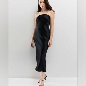 NWT: Quince 100% Washable Silk Strapless Midi Dress in Black
